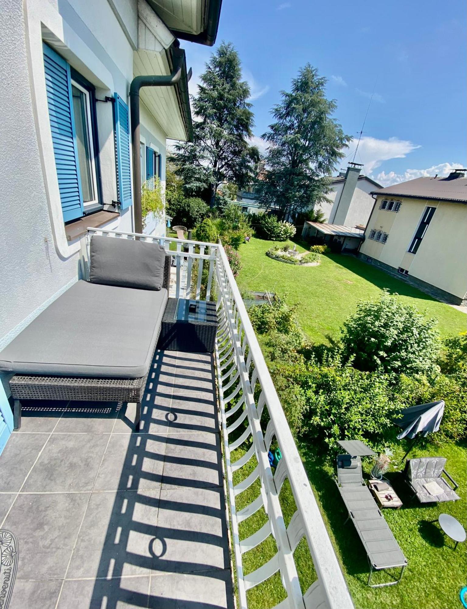 Apartment Big With Balcony *
