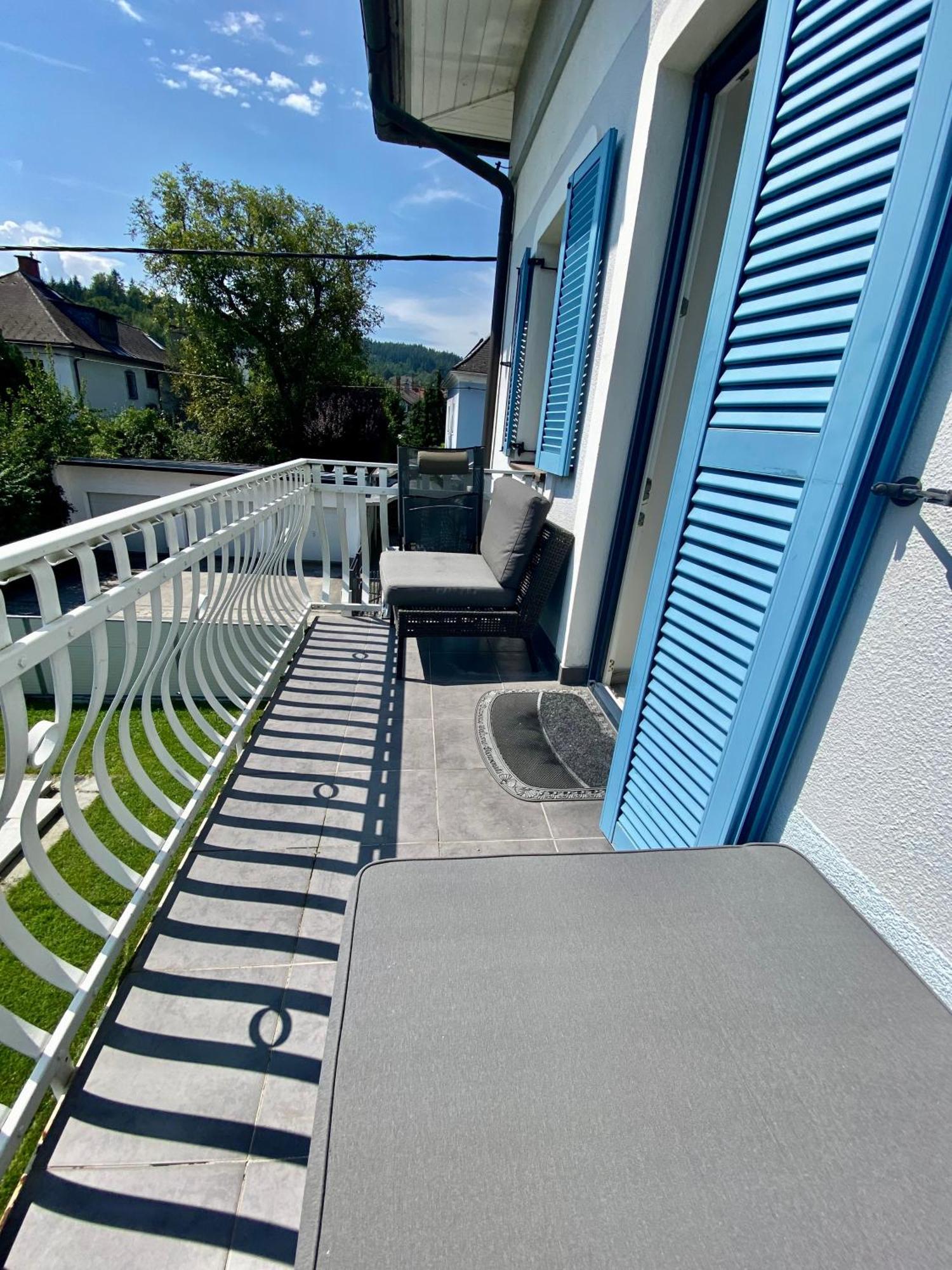 Big With Balcony *
