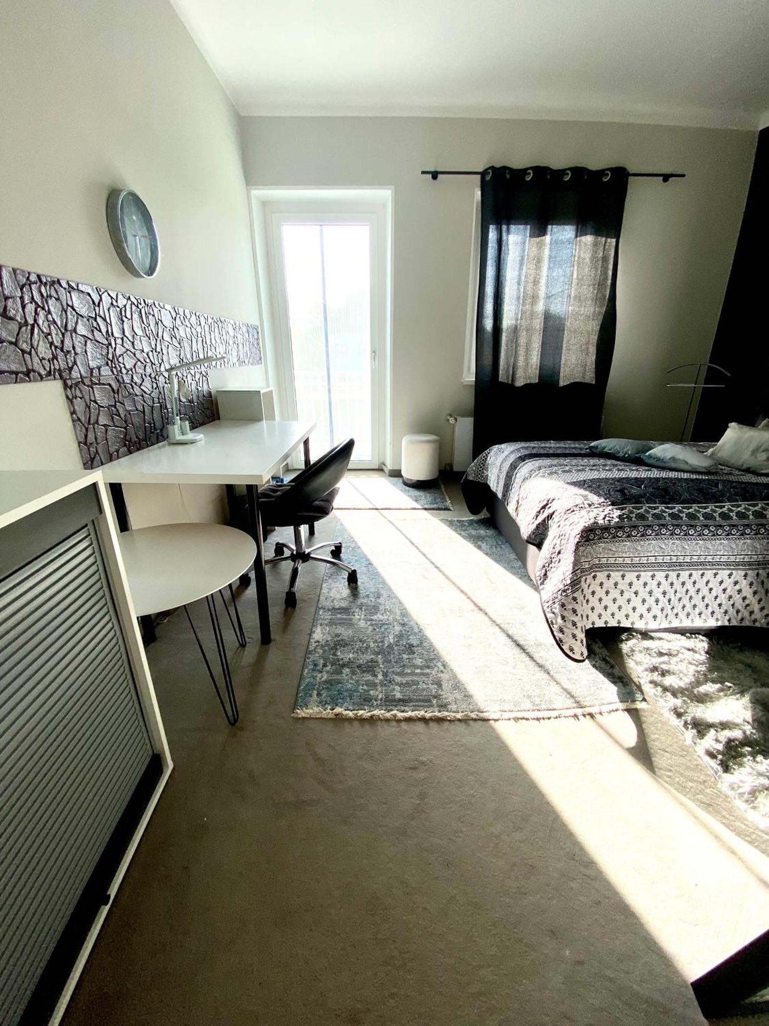 Apartment Big With Balcony